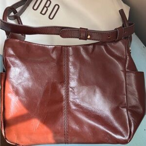 HOBO Sheila crossbody bag, polished leather, chocolate brown. EUC